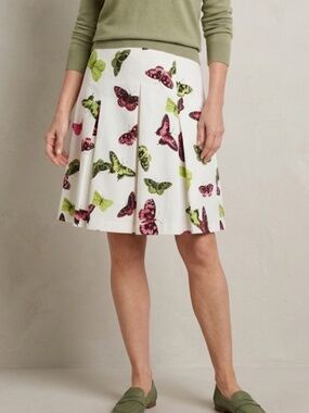 Talbots Petite Skirt Butterfly Motif White Pleated Silk Blend A-Line Fit Size 2